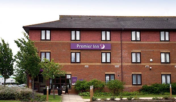 Exterior at Premier Inn Huntingdon (A1/A14)